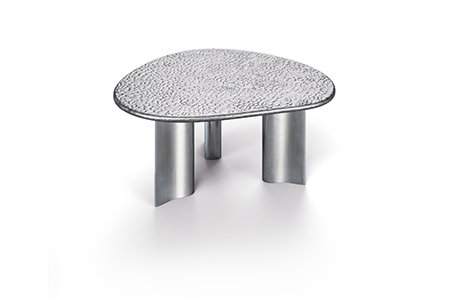 Bretz_04_Bretz-sidetable_J143_FJARA-still_01.jpg