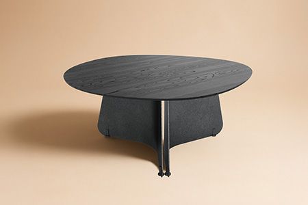 Bretz_03_Bretz-sidetable_MAONA-ambiente-03.jpg
